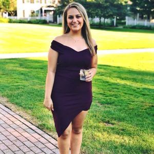 Meet your Posher, Alejandra